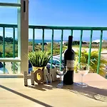 Casa Da 5 - Sea View 2 Bedrooms , & Swimming-pool Luz