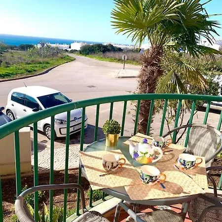 Apartment Casa Da 5 - St 2 Bedrooms , Amazing Sea View , Pool , Wifi *