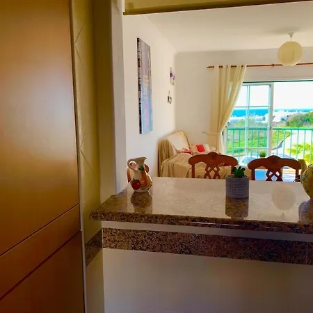 Casa Da 5 - St 2 Bedrooms , Amazing Sea View , Pool , Wifi Apartment *