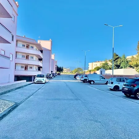 Casa Da 5 - Sea View 2 Bedrooms , & Swimming-pool Apartmán *
