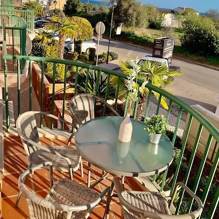 Апартаменты Casa Da 5 - St 2 Bedrooms , Amazing Sea View , Pool , Wifi *