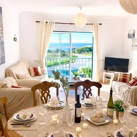 Casa Da 5 - Sea View 2 Bedrooms , & Swimming-pool Apartmán