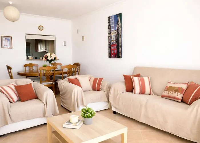 Casa Da Luz 5 - Sea View 2 Bedrooms Apt , Beach & Swimming-Pool Apartment