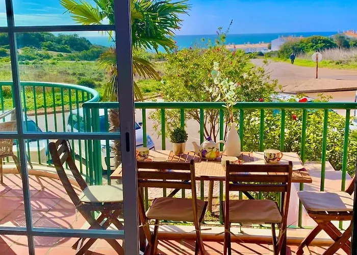 Casa Da 5 - St 2 Bedrooms , Amazing Sea View , Pool , Wifi * Luz